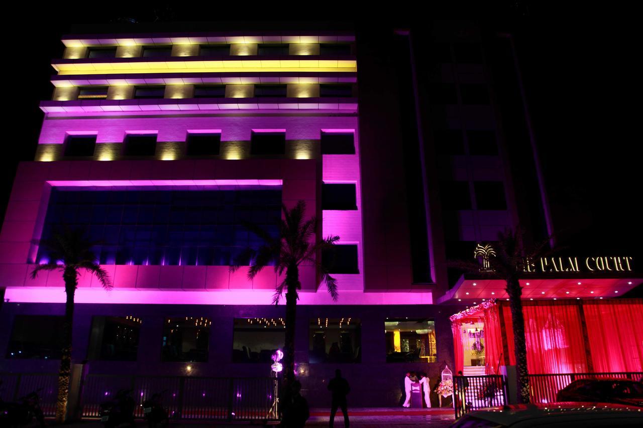 The Palm Court Hotel Ludhiana Eksteriør billede